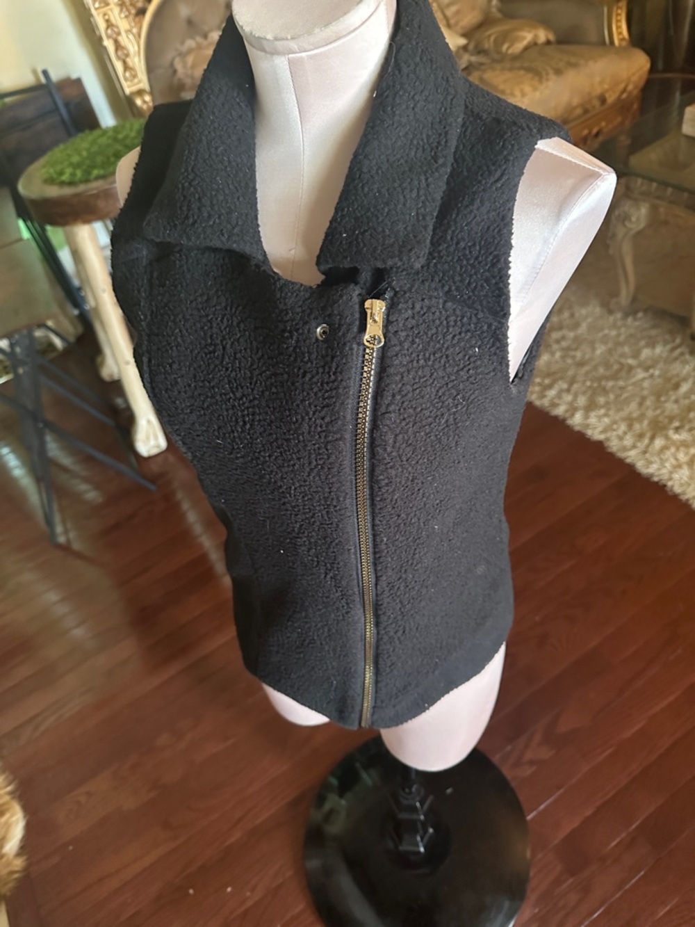 Women’s Black Textured Zip-Front Vest